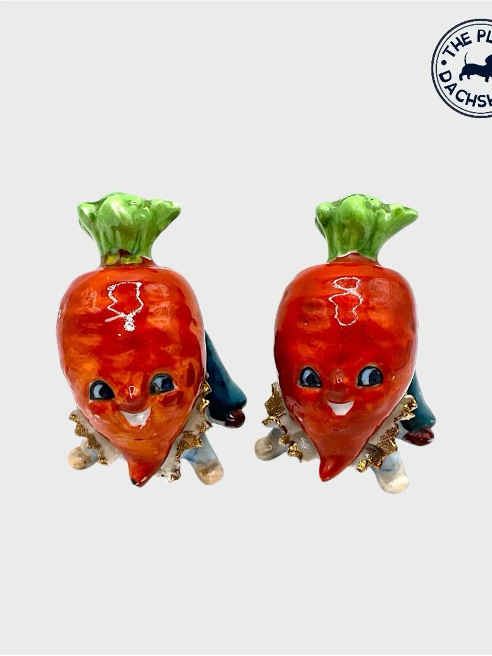 Vintage Anthropomorphic Carrot Shakers
